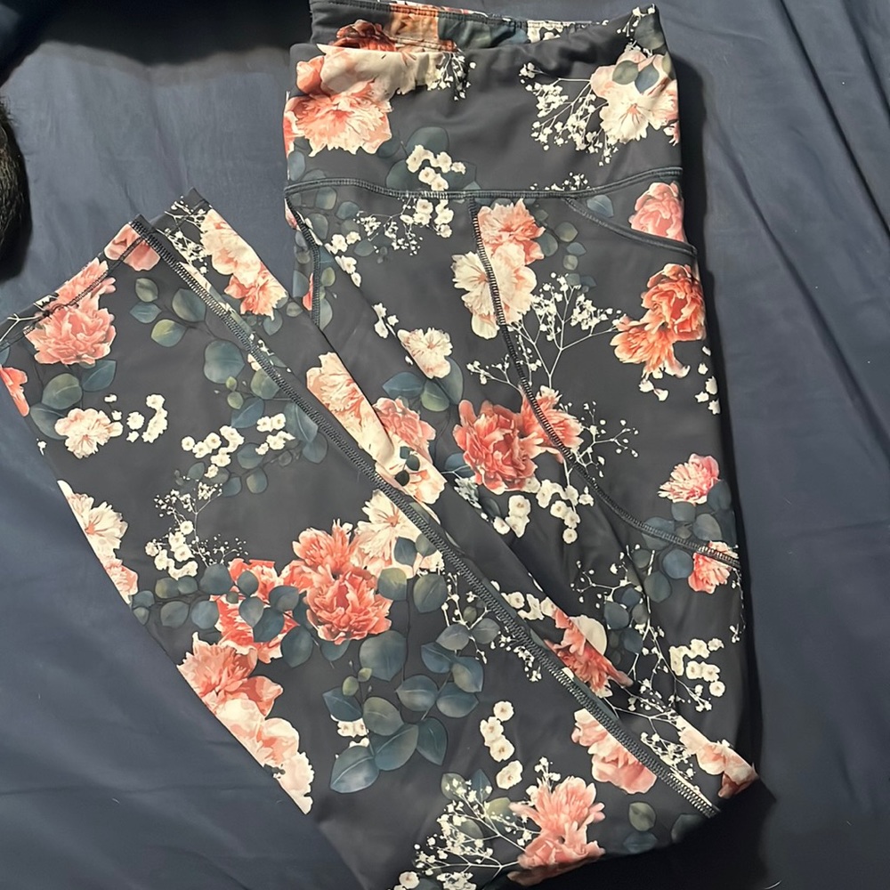Duluth Trading Co Workout Leggining